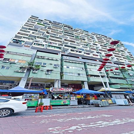 Oyo 90138 Hotel Elwarda Klcity Kuala Lumpur Exterior foto